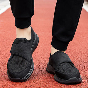 Comfy Family Elderly Diabetic Shoes Men Women Sneaker Large Size Plus Fertilizer Widening Shoes Adjustable Foot Swelling Shoe Non-Slip Couple
