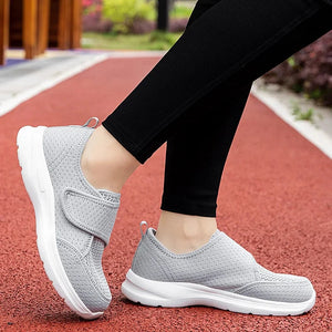 Comfy Family Elderly Diabetic Shoes Men Women Sneaker Large Size Plus Fertilizer Widening Shoes Adjustable Foot Swelling Shoe Non-Slip Couple