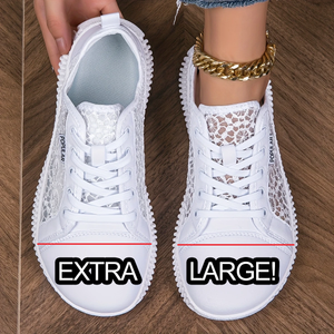 Overlane Bloomy Lite - Lace-Up Sneakers for Wide Feet