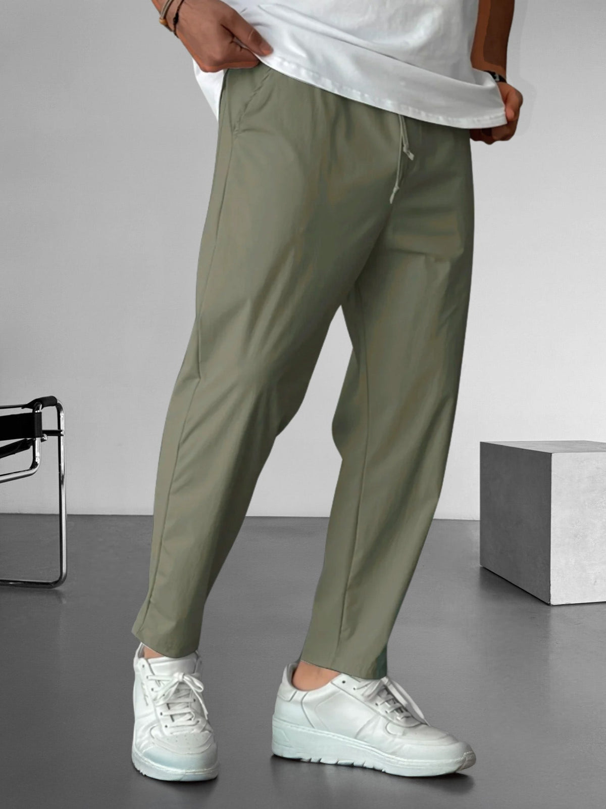Overlane Essential Tapered Drawstring Trousers