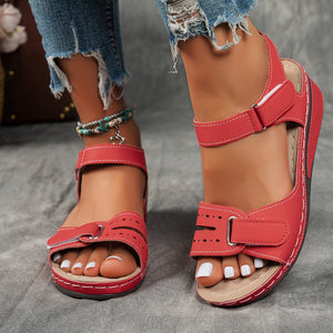 Overlane Women's sandals with comfortable arch support, high-quality PU material straps with adjustable buckles, thick soles for comfort, summer vacation style, beige/black/navy blue, suitable for beach wear | Durable synthetic upper