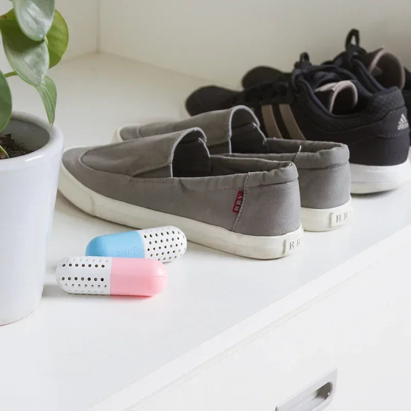 Comfy Family 1Pair Shoe Deodorant Cute Pill Shape Shoe Dryer Shoe Deodorizer Antimicrobial Carbon Closet Deodorant Drawer Moisture Absorber
