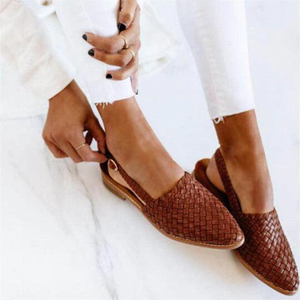 Comfy Family Arielle-Claire™ | Sandales Basses Artisanales Dark Brown / 35