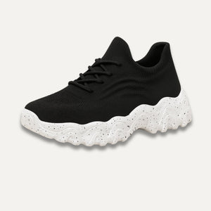 Overlane Mara - Healthy and Supportive Walking Shoes Black & White / US Women 7 - US Men 5